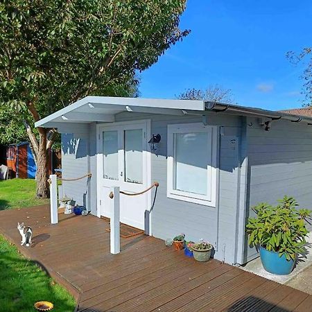 Private Lodge Close To Beaches And Goodwood Felpham المظهر الخارجي الصورة